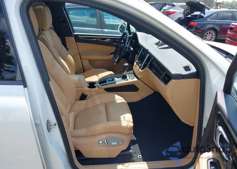 2018 Porsche Macan from USA, damaged, VIN WP1AA2A55JLB07714